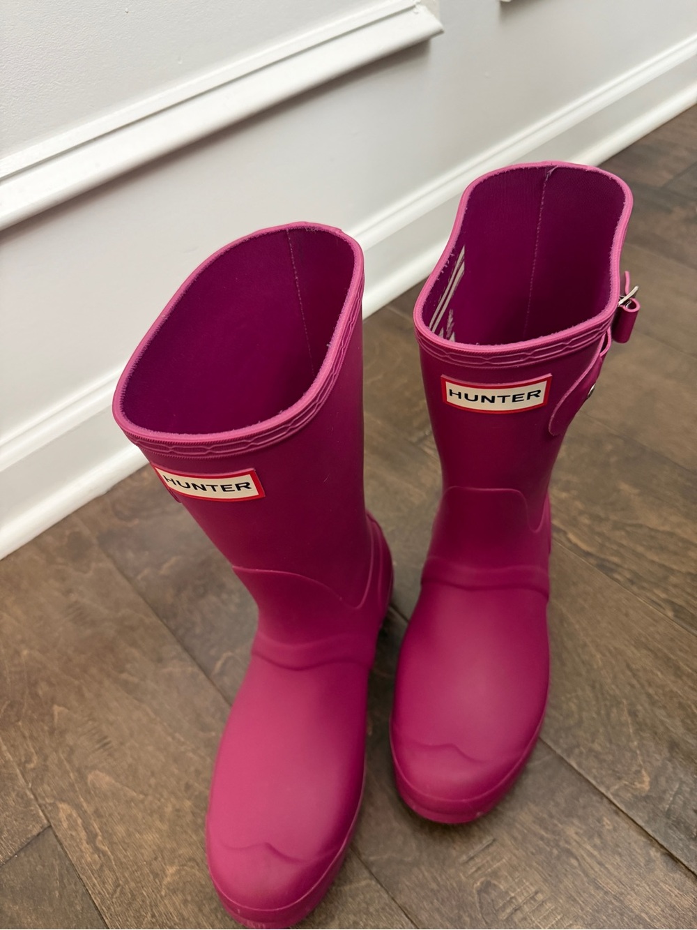 Hunter women’s Pink Rain Boots